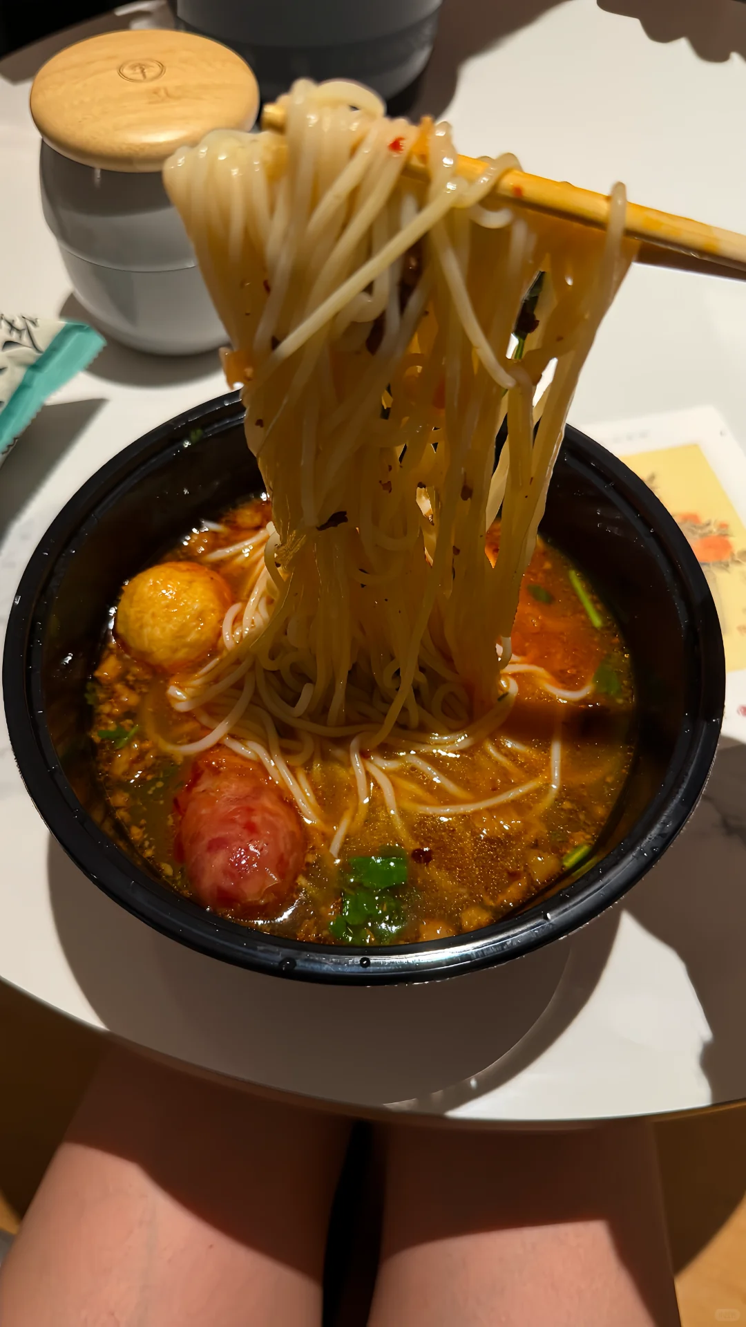 资料与聊天内容不一致,怎样核实而不凭印象定论配图